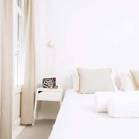 Seaside Paros - * Ampelas